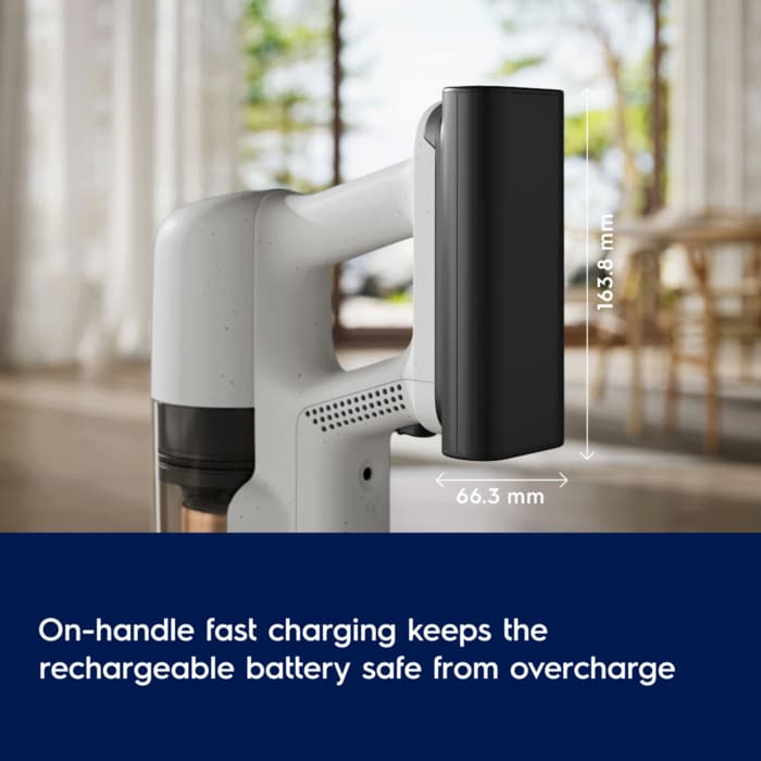On-handle fast charging keeps the rechargeable battery safe from overcharge