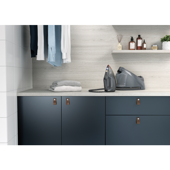 Electrolux - Steam Station - E8ST1-8EGM