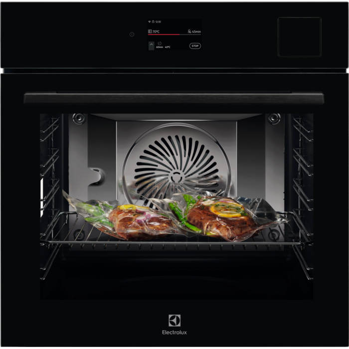Electrolux 800 MealAssist with SteamPro Furrë