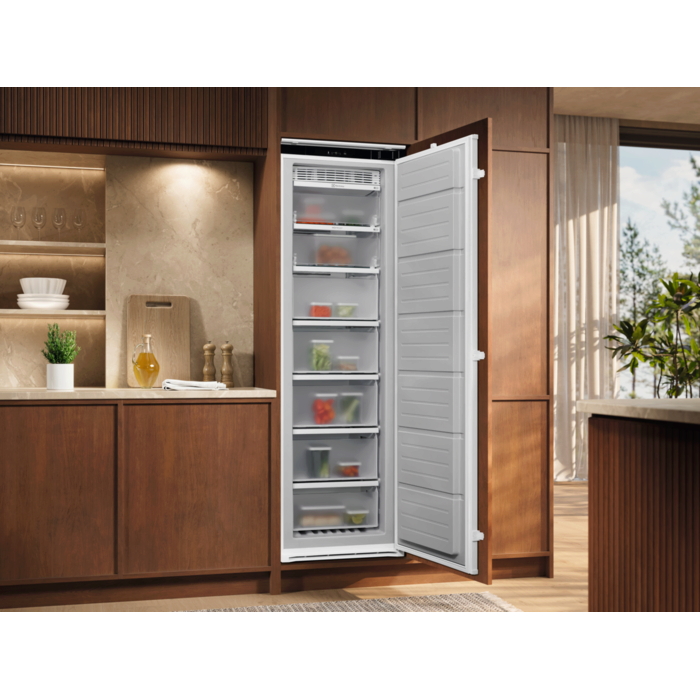 Electrolux - Ngrirës inkaso - EUN7NE18S