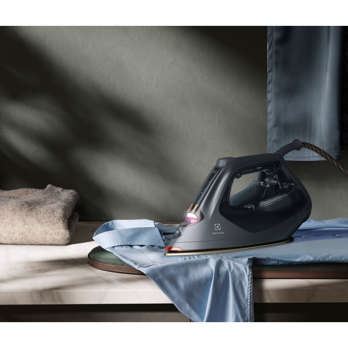 Electrolux - Dry Iron - E8SI1-8EGM