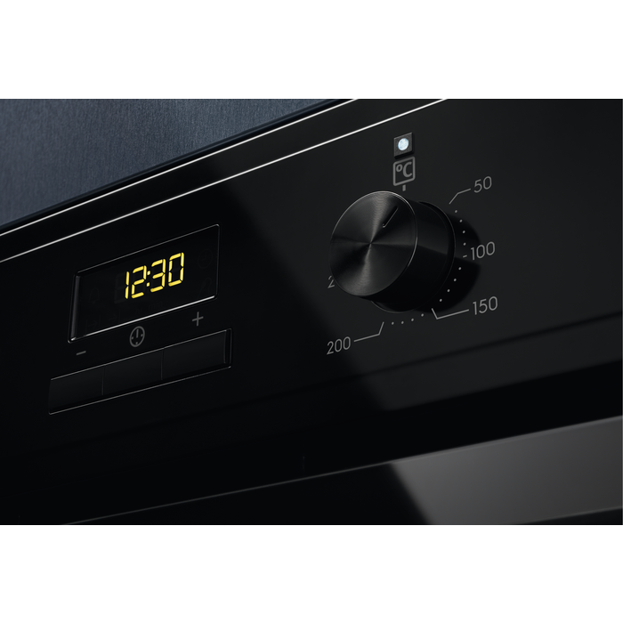 Electrolux - Furrë - EOF3H50BK