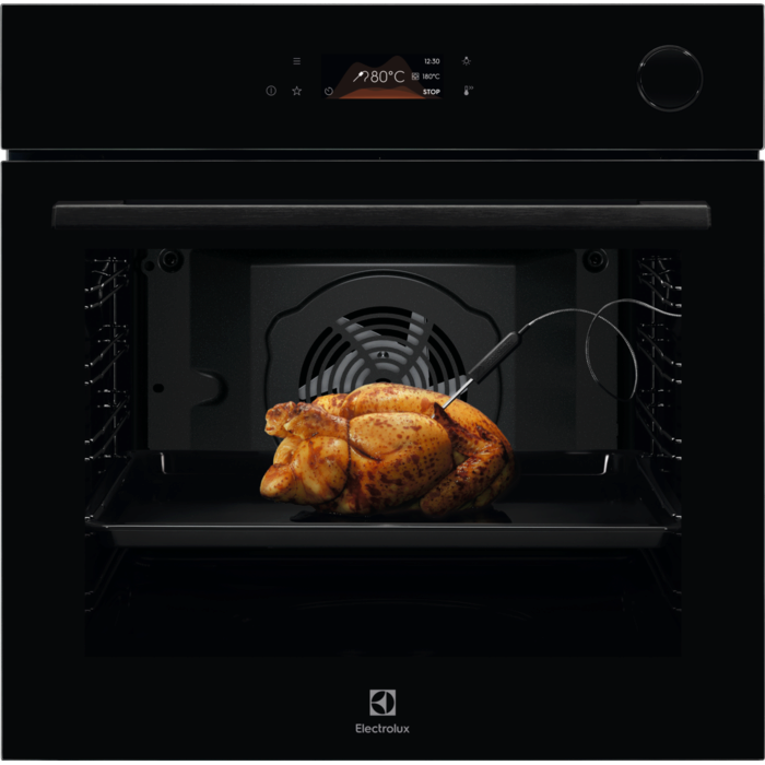 Electrolux 700 SteamCrisp Furrë