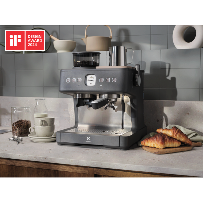 Electrolux - Aparate kafeje - E8EC1-8BP