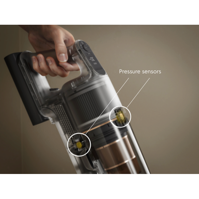 Hand unit sensors for fast detection. 