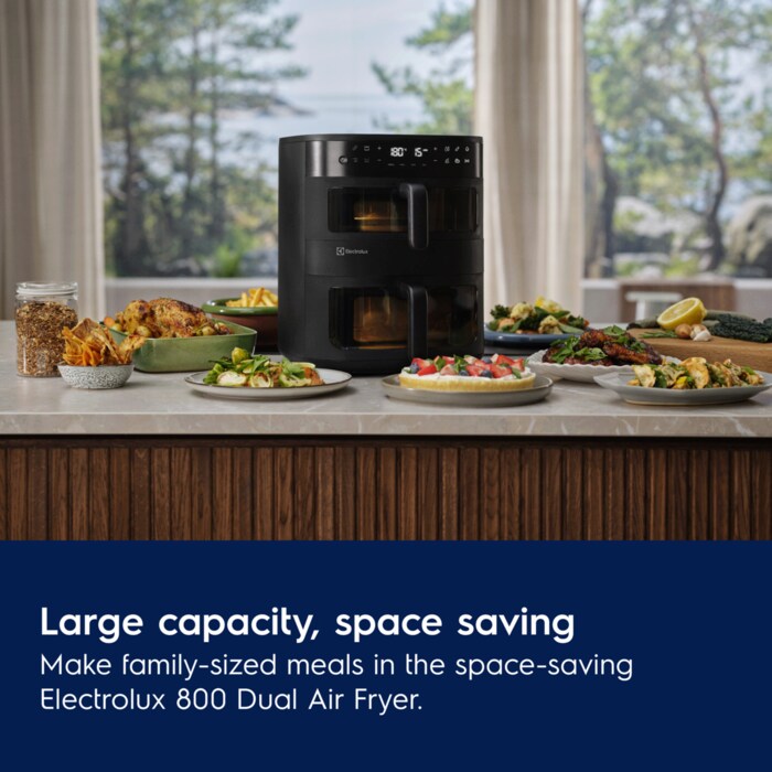 Large capacity, space saving
Make family-sized meals in the space-saving
Electrolux 800 Dual Air Fryer.
