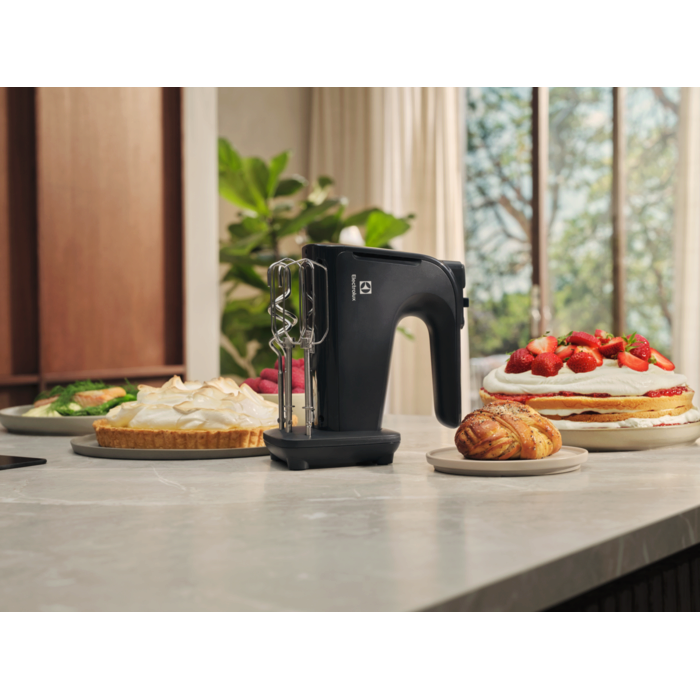 Electrolux - Hand mixer - EHM4B