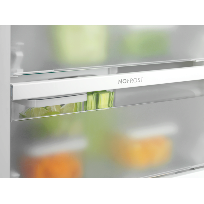 Electrolux - Ngrirës inkaso - EUN7NE18S
