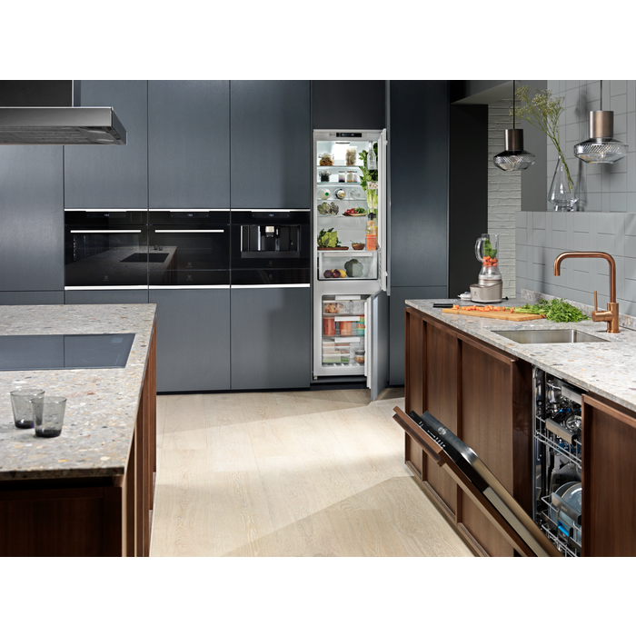Electrolux - Vatra me induksion - EIS8648