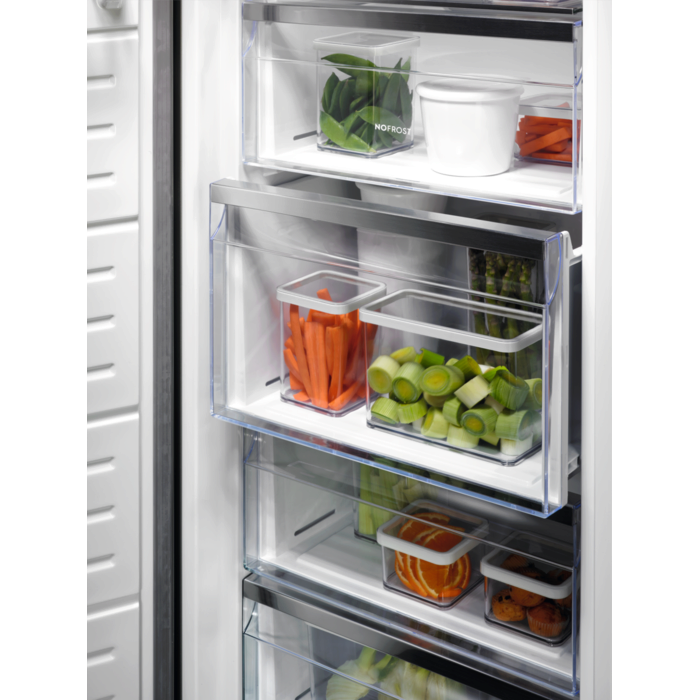 Electrolux - Ngrirës autonom - LUS7ME28X