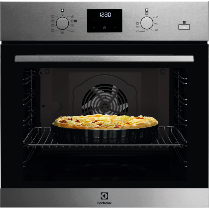 Electrolux 600 SteamBake Furrë