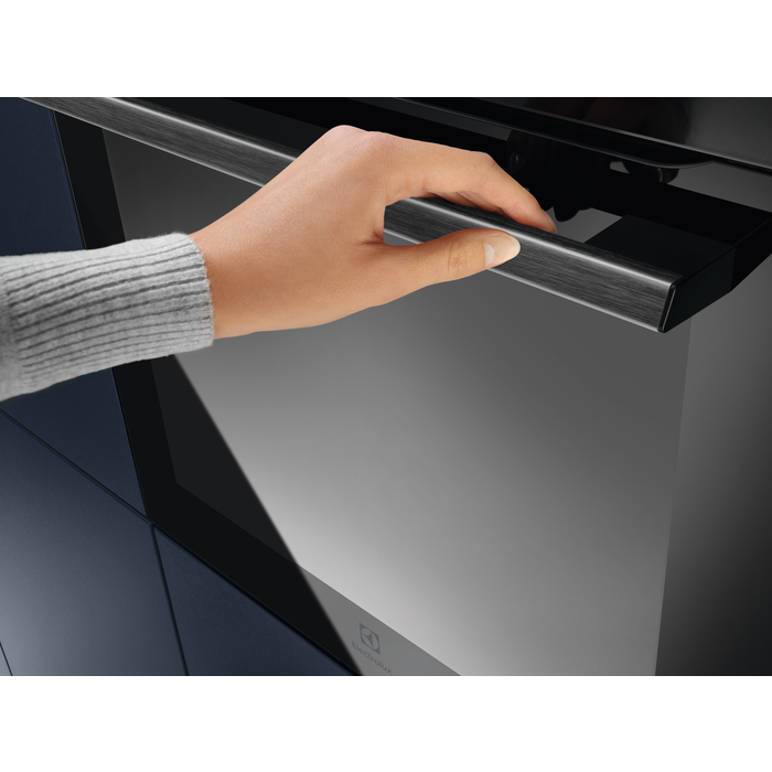Electrolux - Pyrolytic oven - KOEBP39WZ