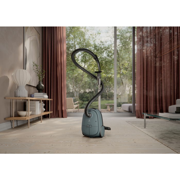 Electrolux - Vacuum Cleaner - EB61C1OG