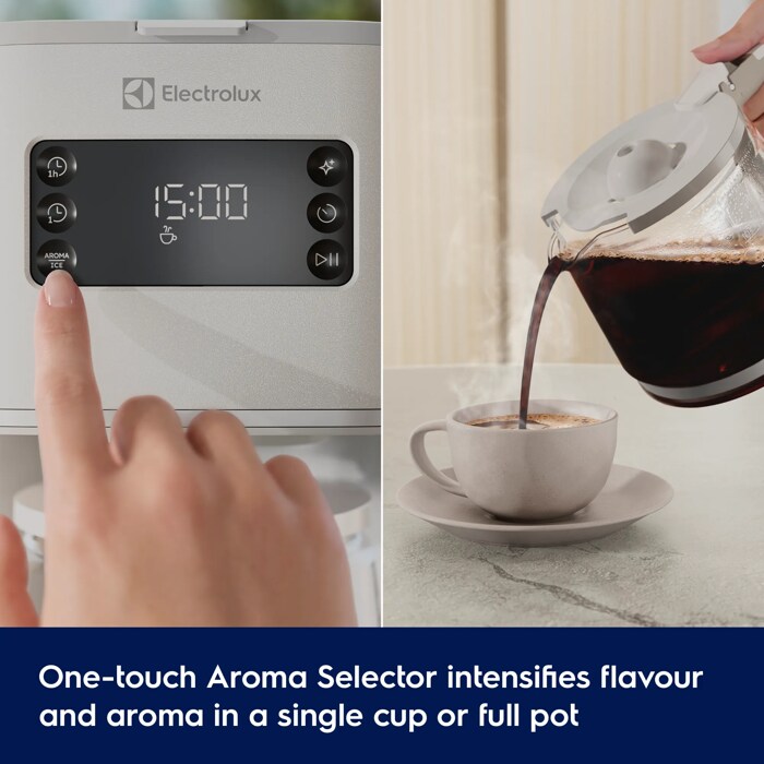 One-touch Aroma Selector intensifies flavour and aroma in a single cup or full pot 