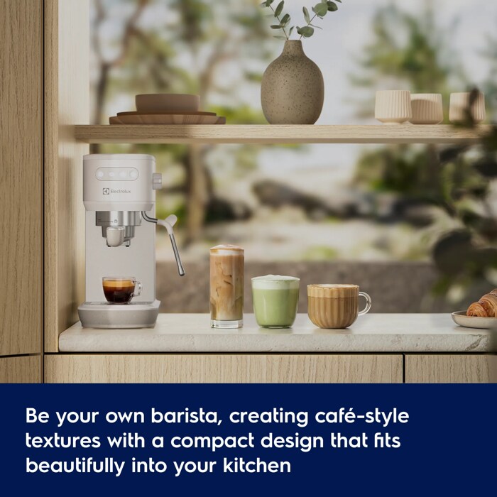 Creates barista-style experiences at home with a compact design.