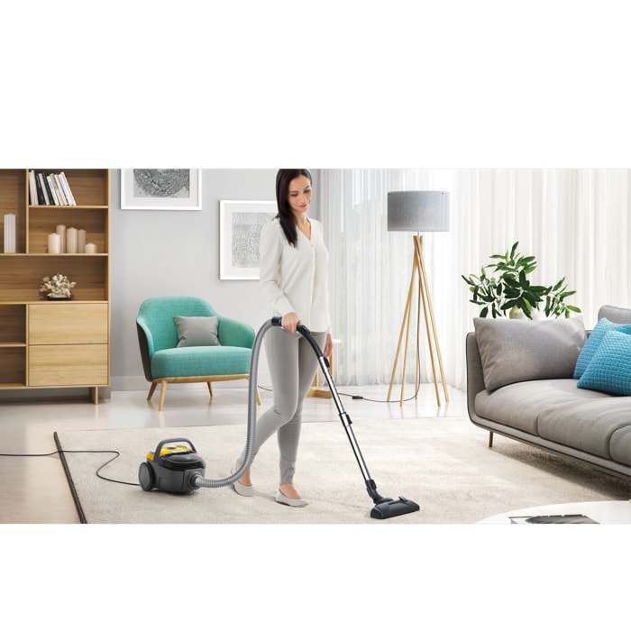 2-in-1 performance nozzle cleans all floor types.