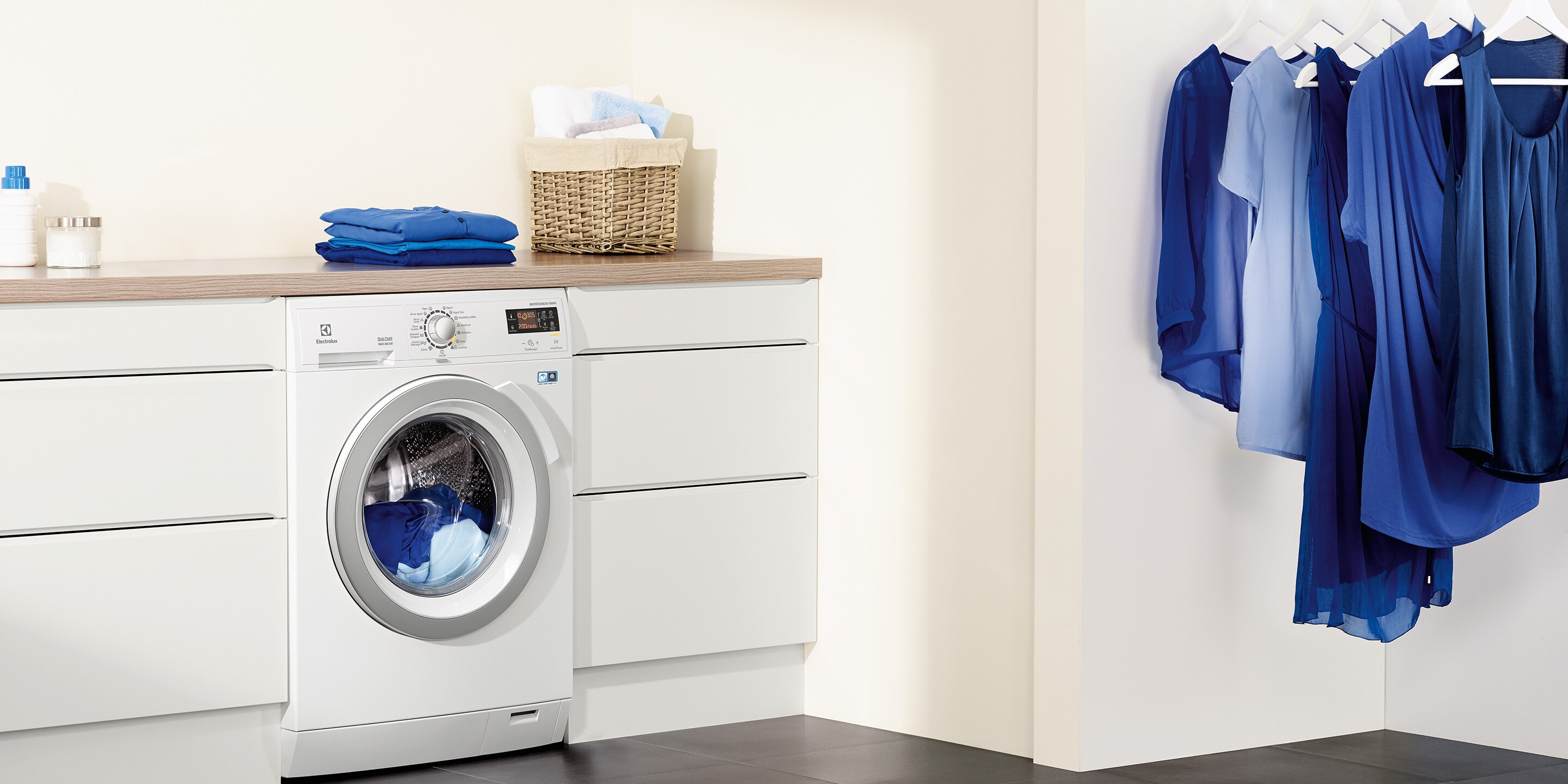 Electrolux DualCare në një dhomë larjeje
