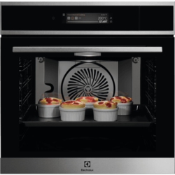 900 SteamPro with Steamify®